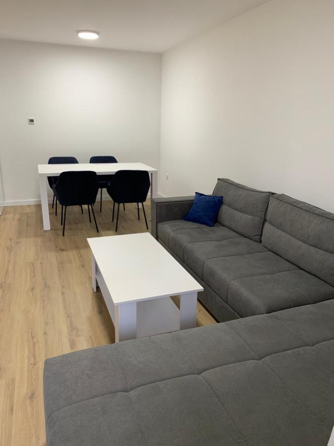 Central Аpartment Foca With Garage Buitenkant foto