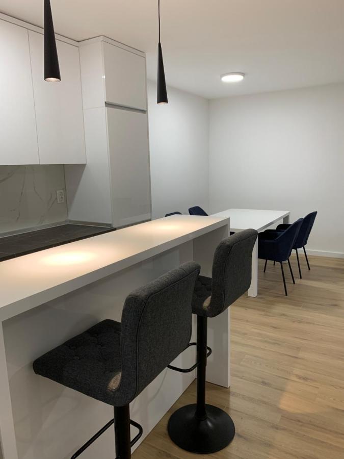 Central Аpartment Foca With Garage Buitenkant foto